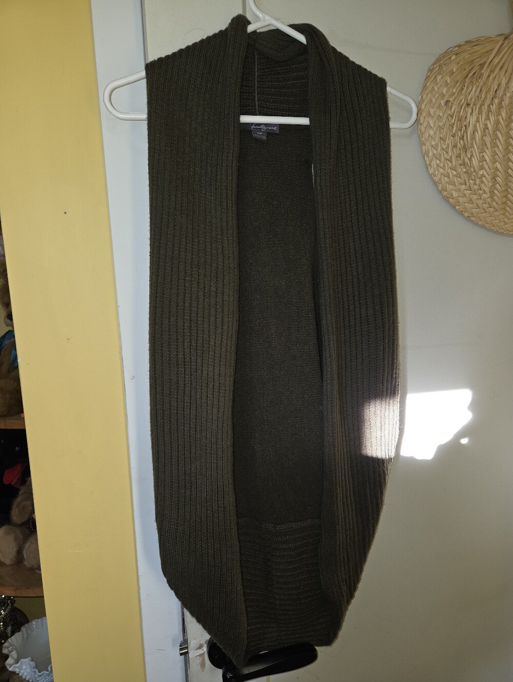 Forever 21 Olive Green Knit Vest